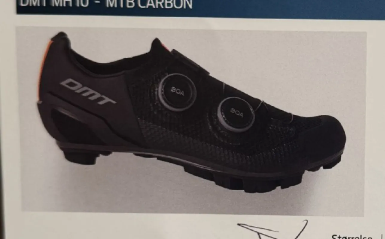 DMT MH10 MTB Carbon